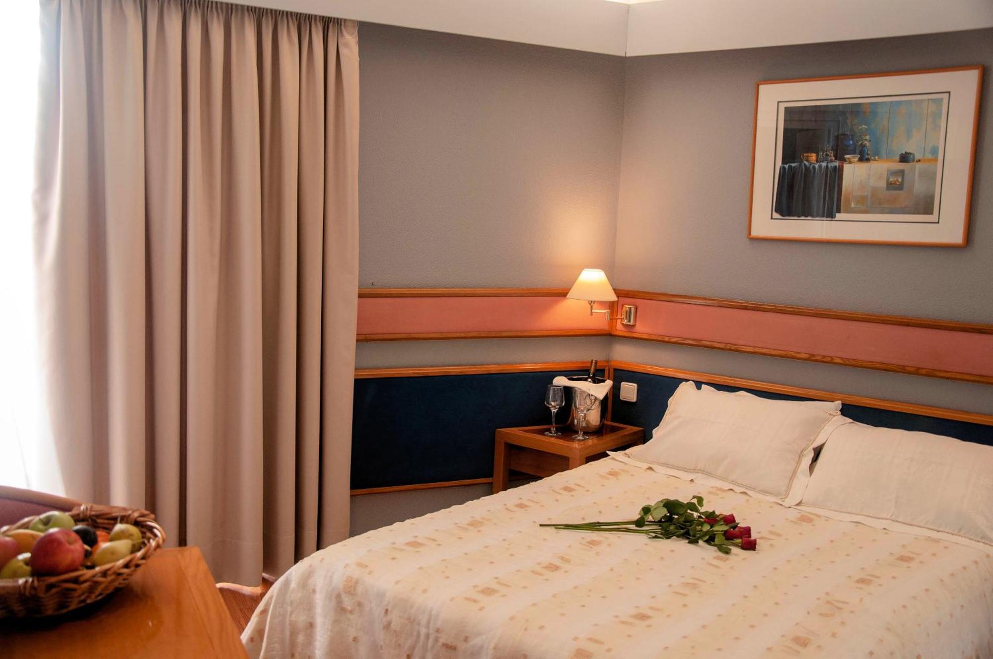 Hotel Samaras Ламия Экстерьер фото